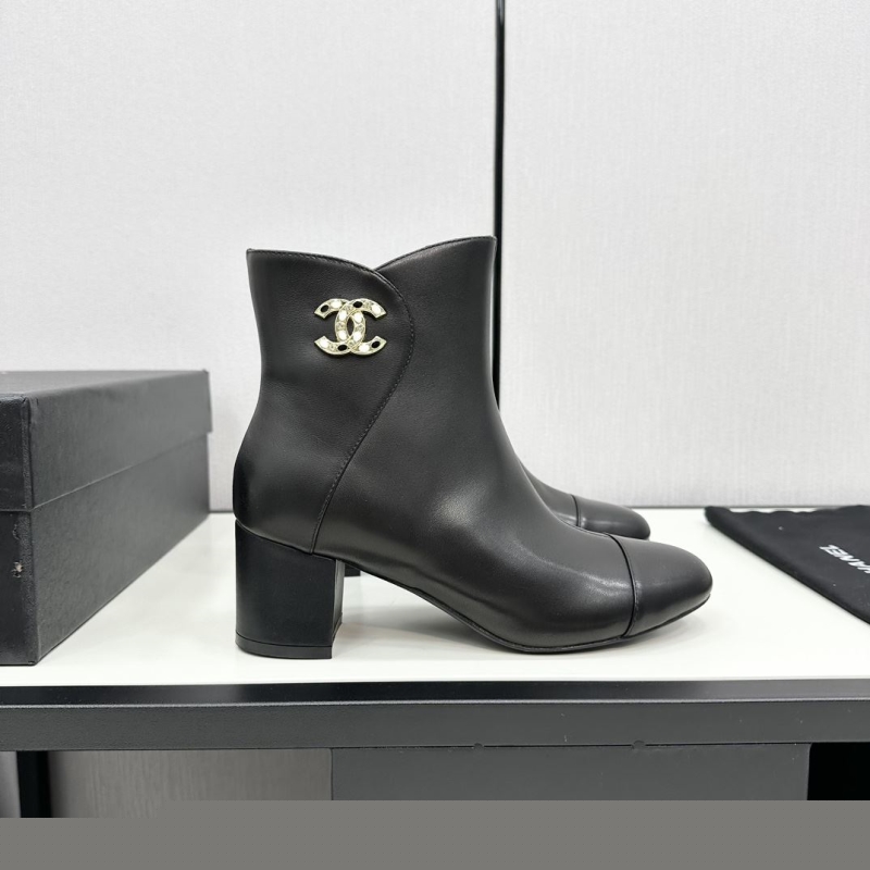 Ch*el boots